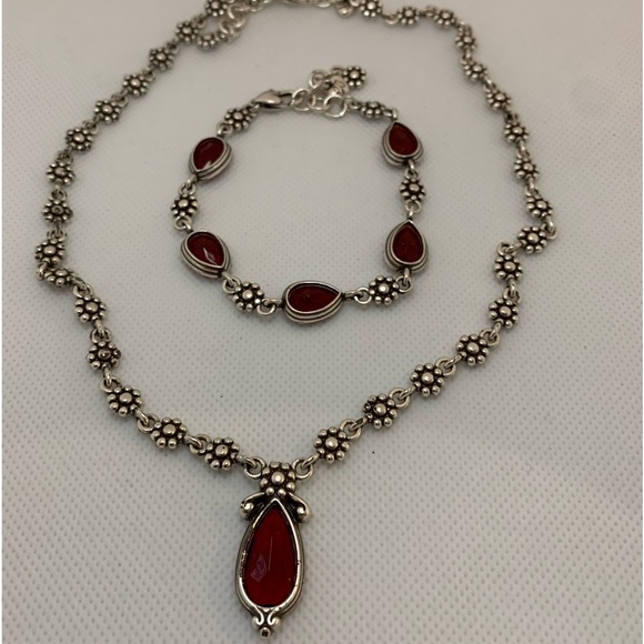 Brighton necklace and matching bracelet - Picture 1 of 4